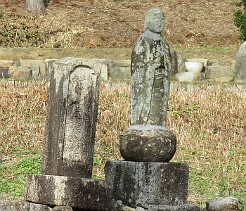 廻国塔?延命地蔵