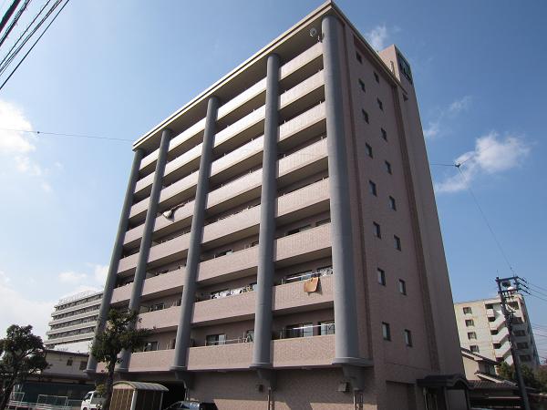 マンション山本参番館