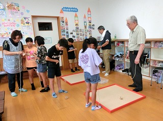 ８月７日学童と昔遊び