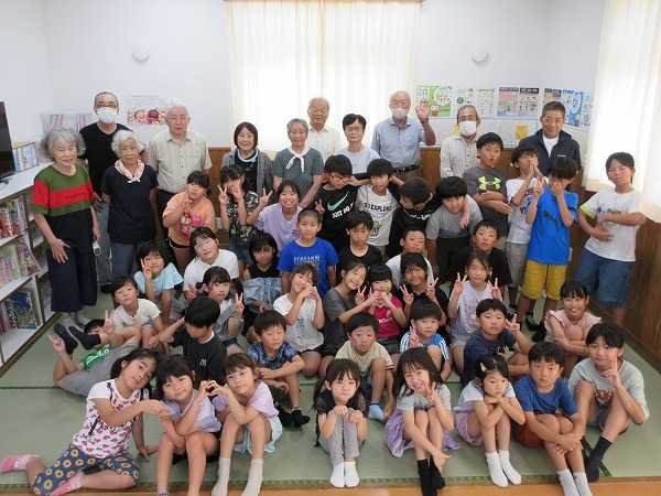 8/7 学童と昔遊び集合写真